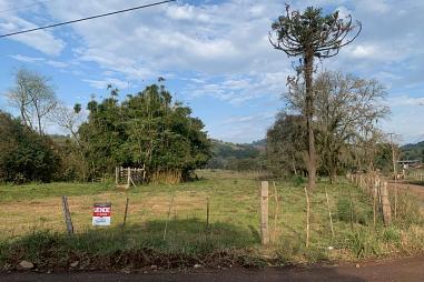 Linda Área de terra no Rolantinho, Rolante, RS.