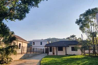 Casa no centro de Rolante