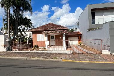 Vende-se casa em ótima localização