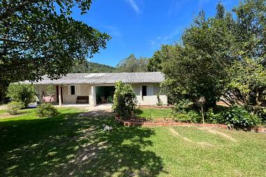 Sítio de 3,8 hectares em Rolante / RS