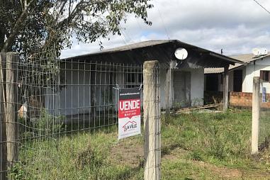 Vende-se casa na localidade de Monjolo em Santo Antonio da Patrulha