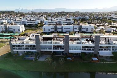 Vende-se cobertura duplex no condomínio Rossi Atlântida em Xangri-lá