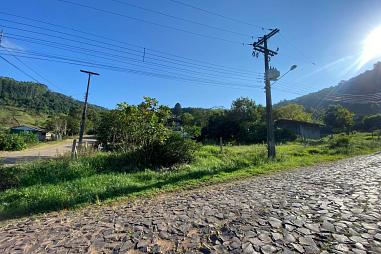 Vende-se terreno no bairro Rio Branco em Rolante/RS