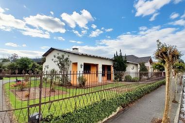 Vende-se casa no bairro Contestado em Rolante/RS