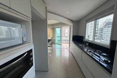 Apartamento com 3 quartos à venda, 142m², 3 banheiros, 3 garagens - Centro - Balneário Camboriú