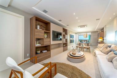 4 Suítes, 4 vagas garagem, 316m² área útil, Balneário Camboriú.