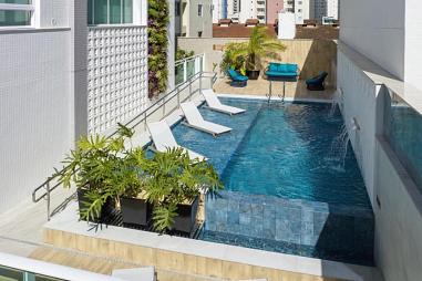 4 Dormitórios ( 2 Suítes), 2 vagas de garagem, próximo ao Passeio San Miguel em Balneário Camboriú.