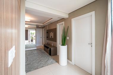 Pronto para morar: decorado, 3 Suítes, 2 vagas garagem, Vila Operária em Itajaí.