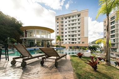 2 dormitórios (1 suíte), 2 vagas garagem, Camboriú.