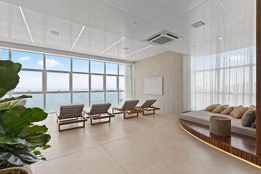 4 suítes, 3 vagas garagem, Frente mar, Barra Sul de Balneário Camboriú.