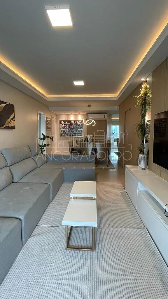 Apartamento, 3 quartos, 141 m² - Foto 2