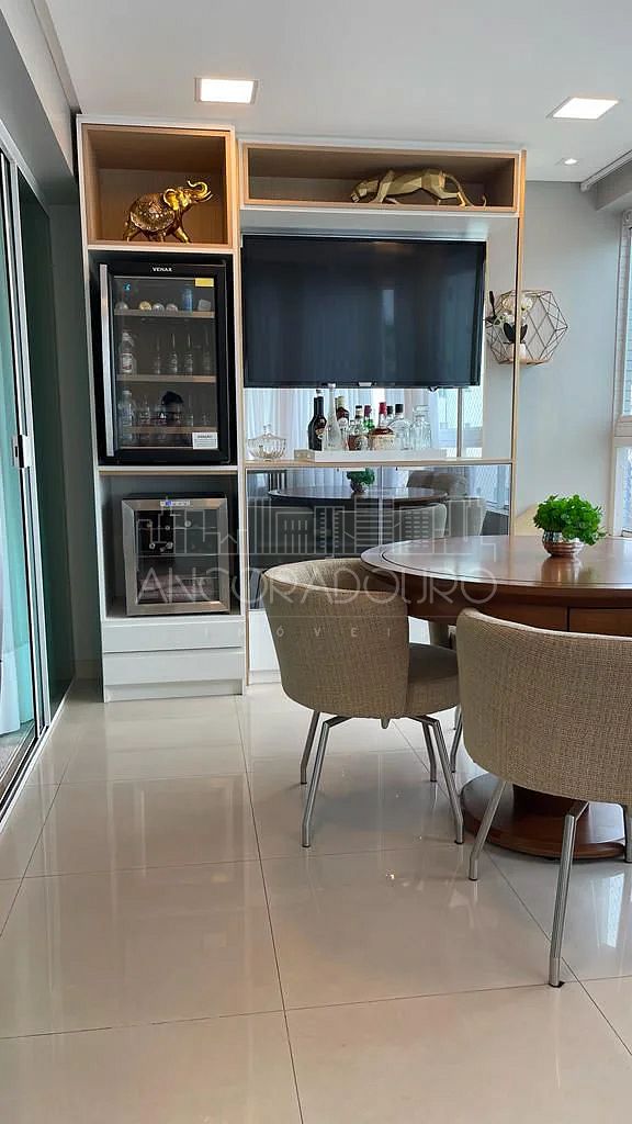 Apartamento, 3 quartos, 141 m² - Foto 3