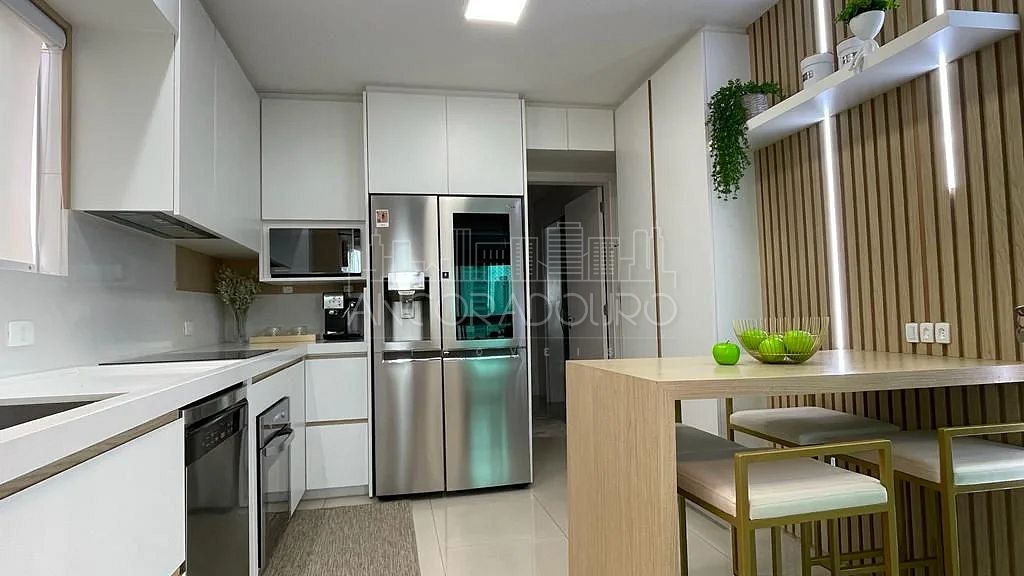 Apartamento, 3 quartos, 141 m² - Foto 4