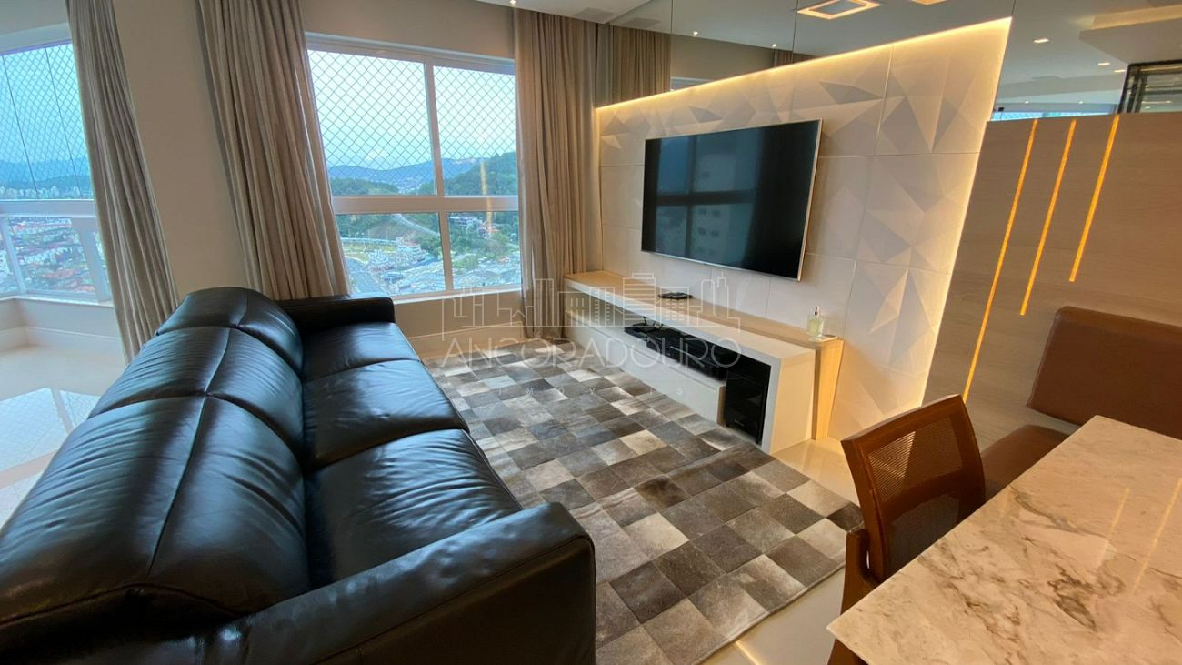 Apartamento, 3 quartos, 136 m² - Foto 2