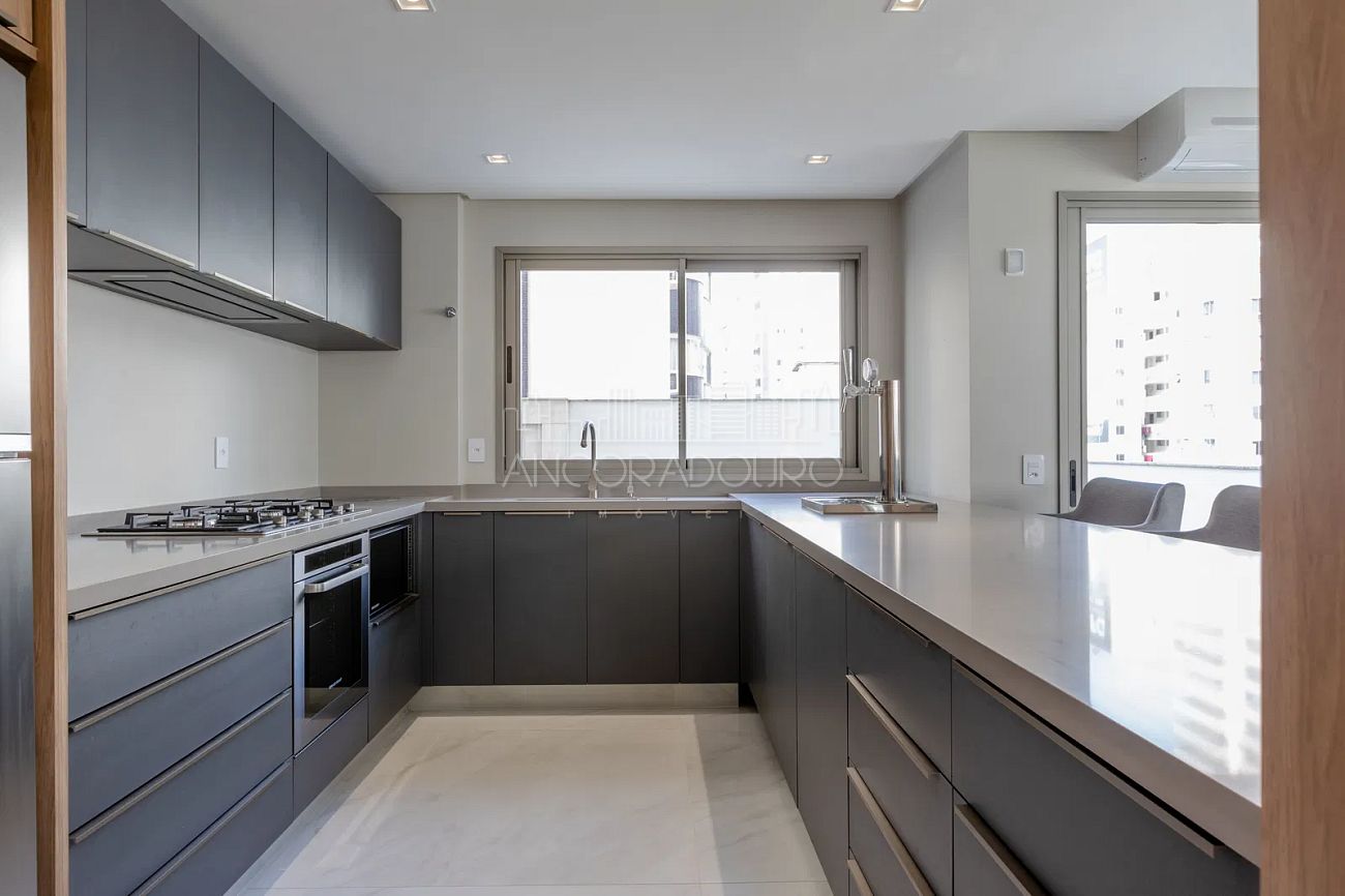 Cobertura, 3 quartos, 229 m² - Foto 11