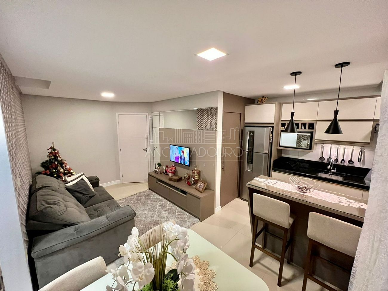 Apartamento à venda com 2 quartos, 59m² - Foto 3