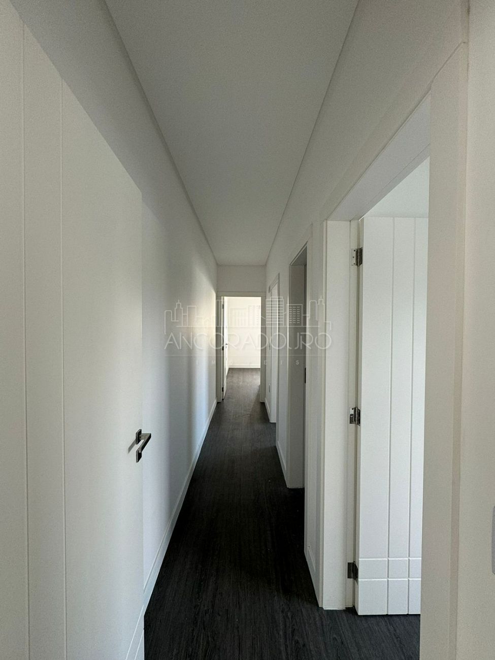 Casa de Condomínio à venda com 4 quartos, 225m² - Foto 8
