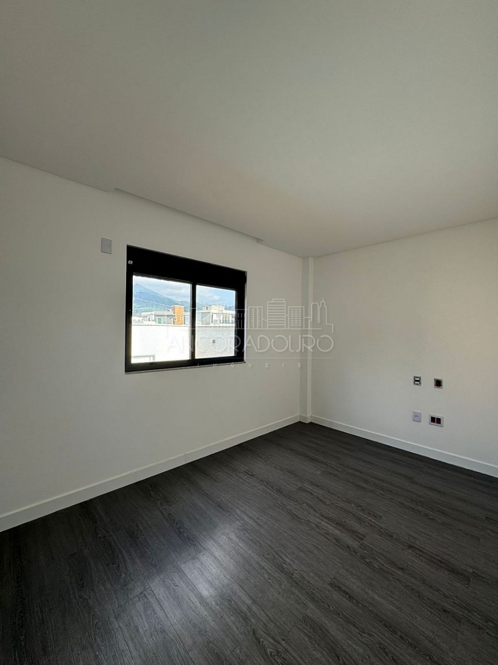 Casa de Condomínio à venda com 4 quartos, 225m² - Foto 15