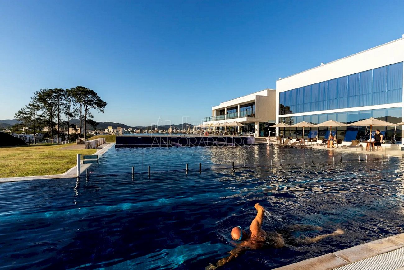 Casa de Condomínio à venda com 4 quartos, 380m² - Foto 36