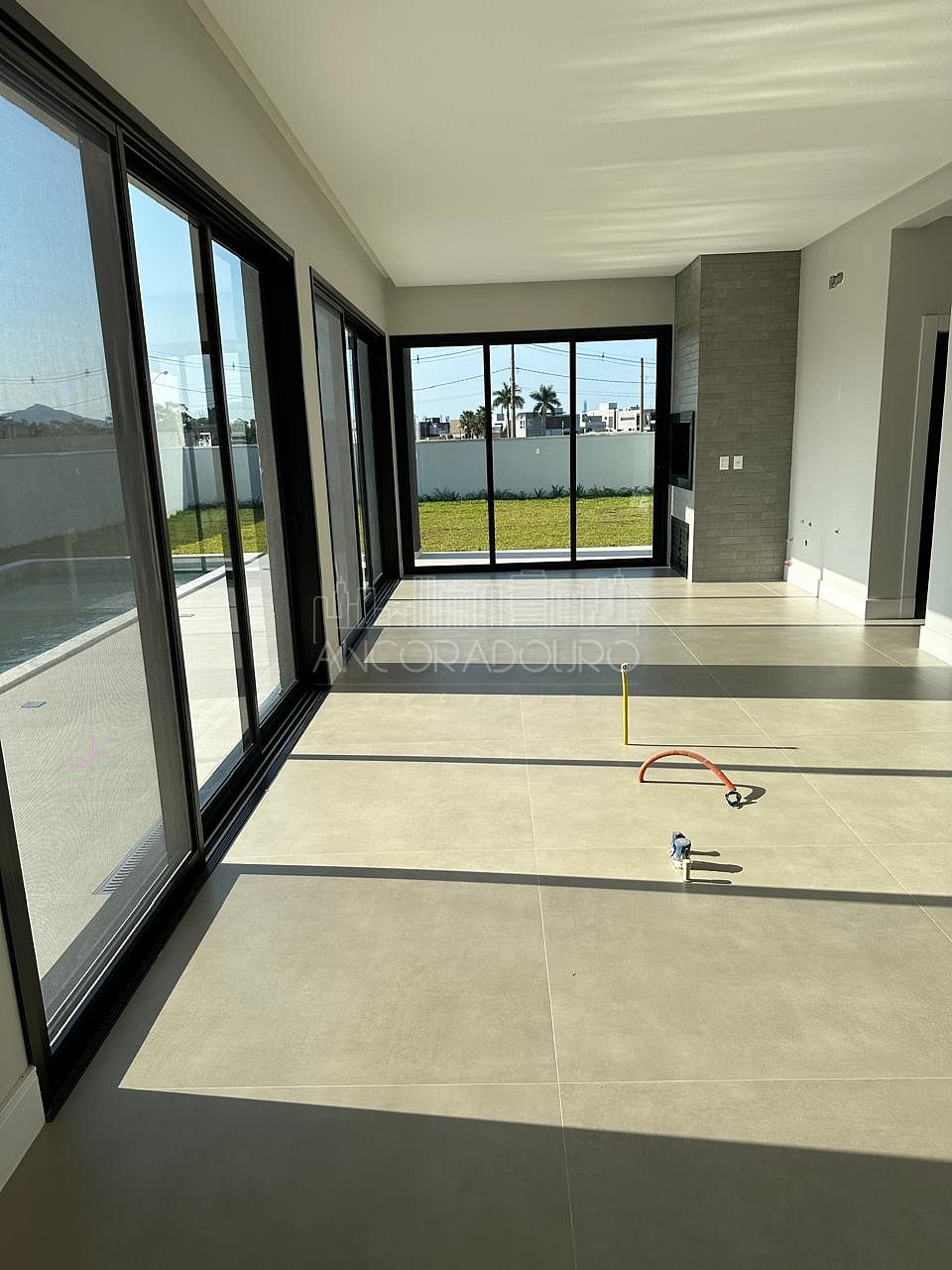 Casa de Condomínio à venda com 4 quartos, 380m² - Foto 6