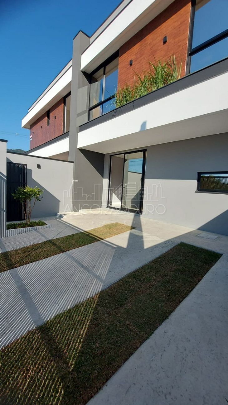 Sobrado à venda com 3 quartos, 110m² - Foto 2