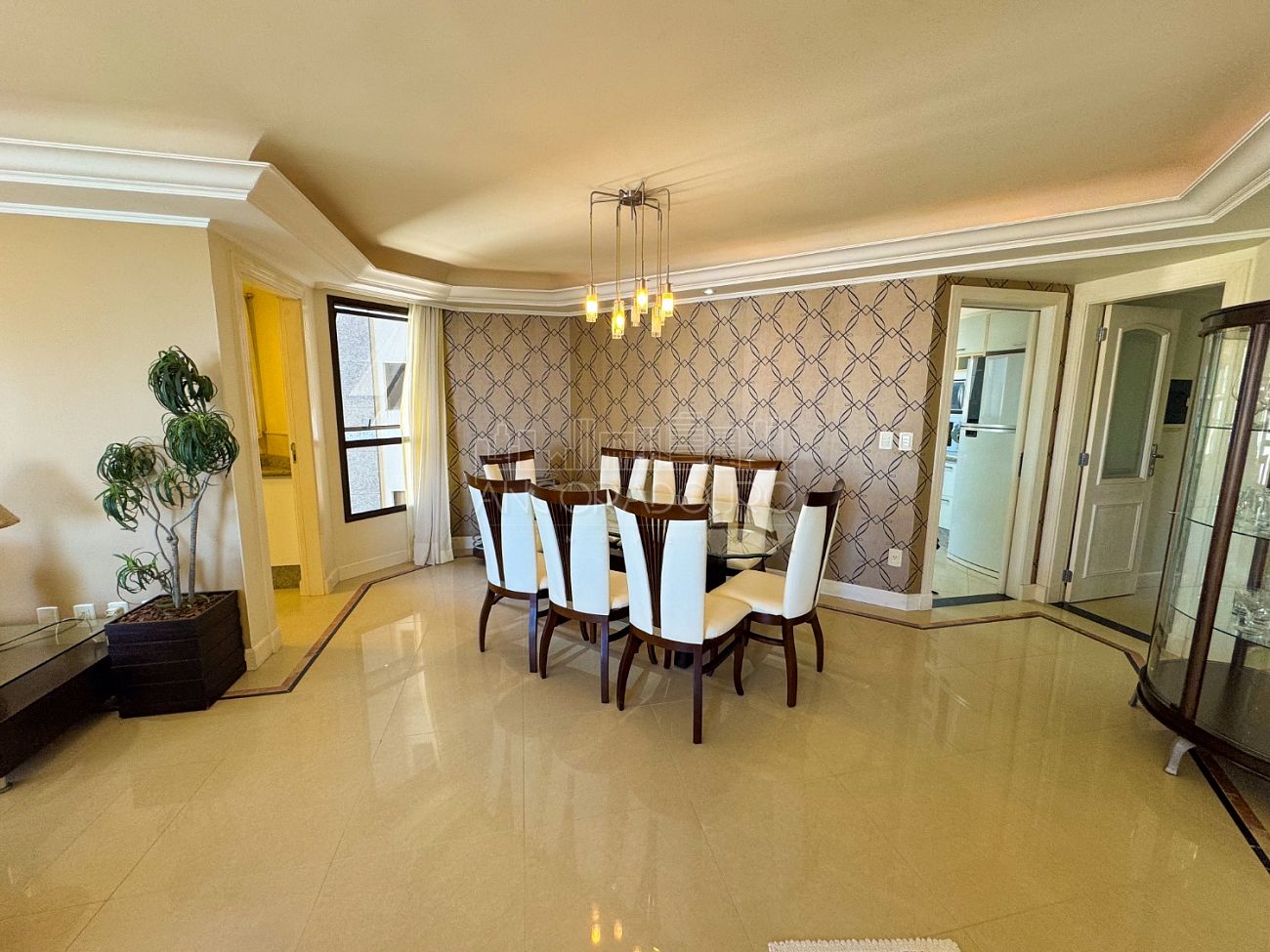 Apartamento, 4 quartos, 179 m² - Foto 2