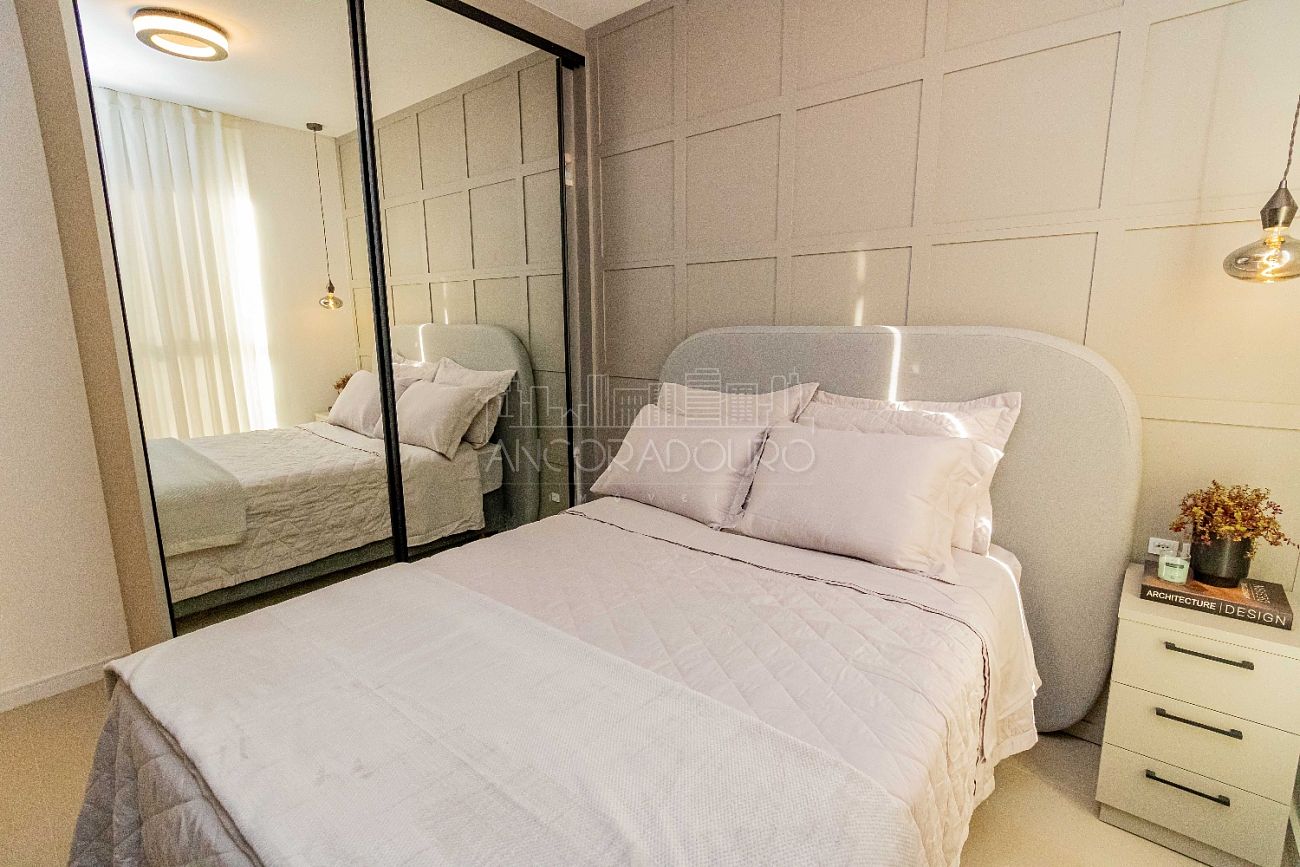 Apartamento à venda com 2 quartos, 70m² - Foto 11