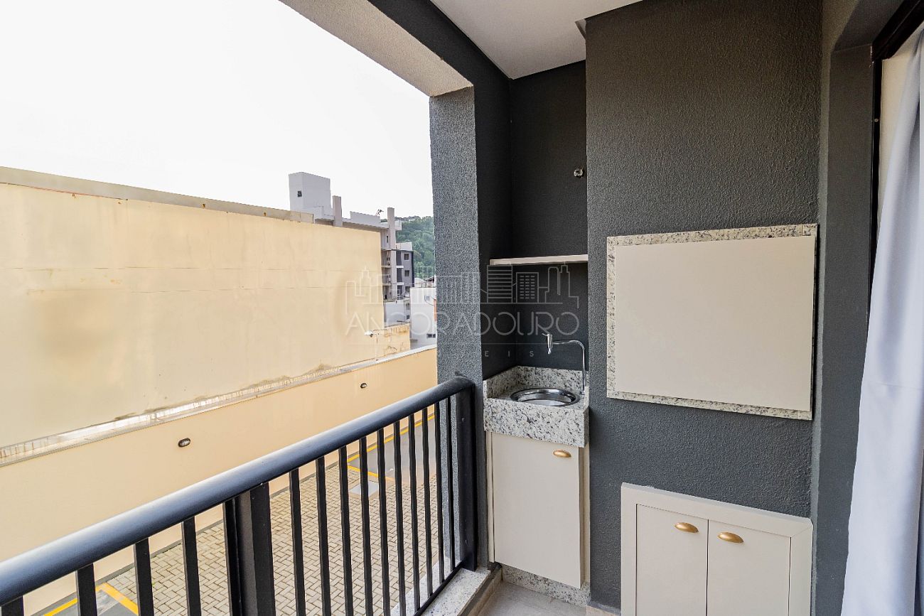 Apartamento à venda com 2 quartos, 70m² - Foto 14