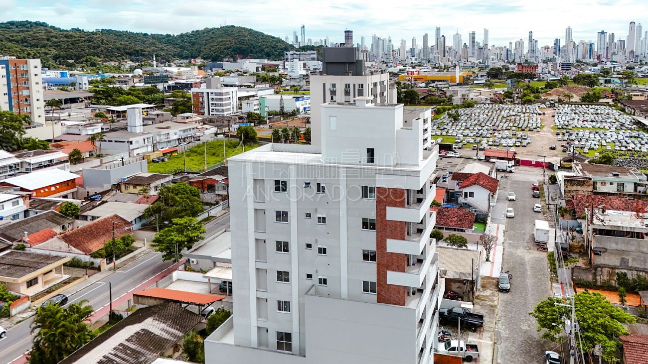 Apartamento à venda com 2 quartos, 71m² - Foto 13