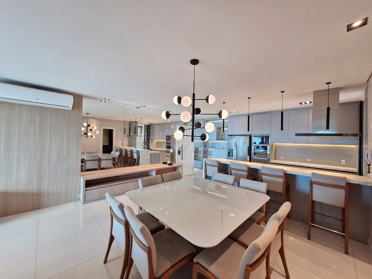 Apartamento, 3 quartos, 149 m² - Foto 1