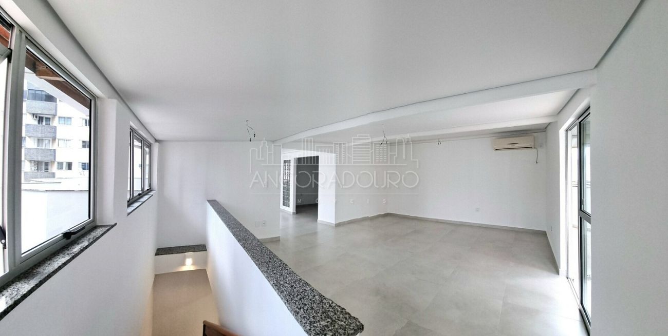 Cobertura, 4 quartos, 267 m² - Foto 4