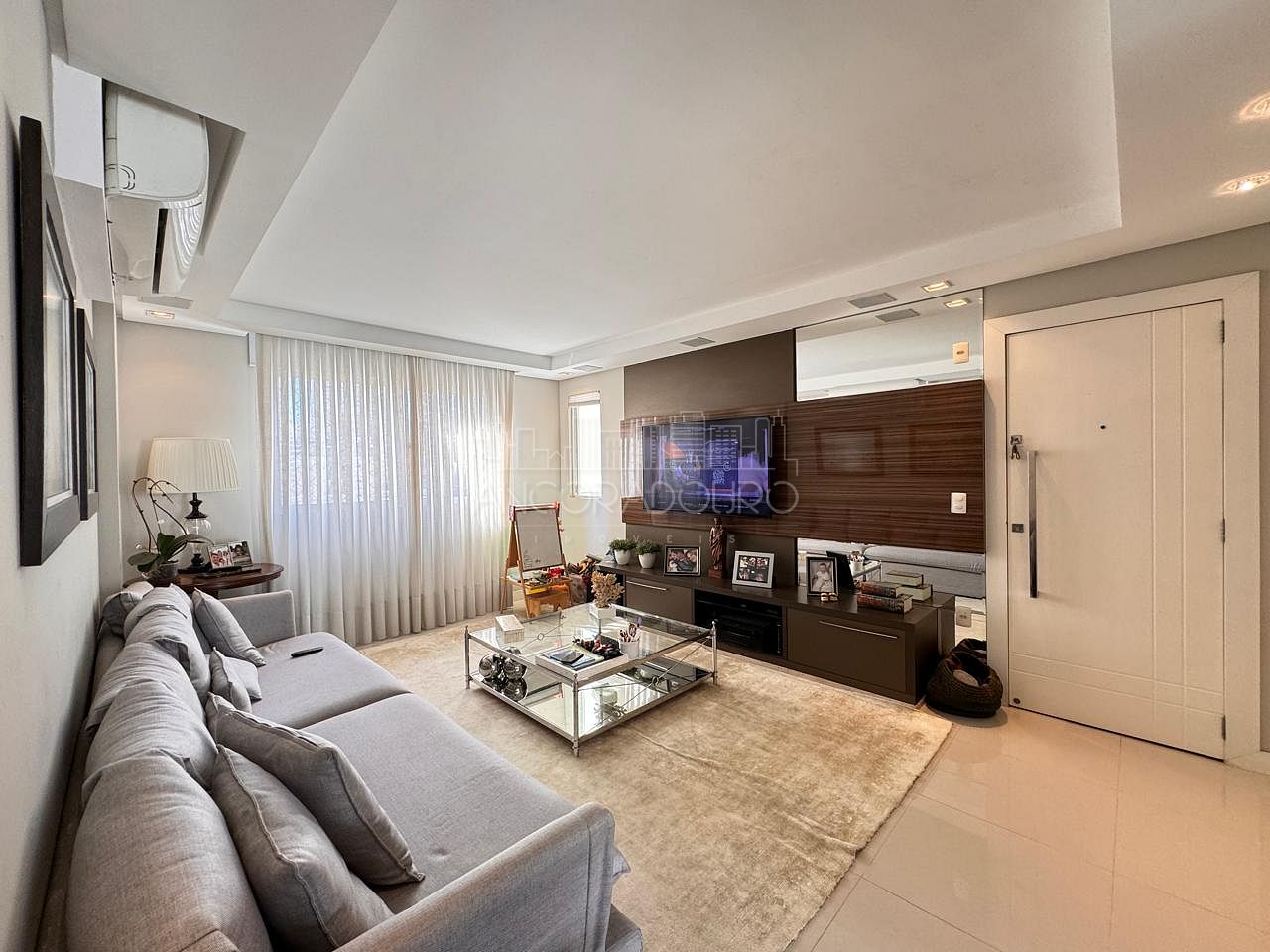 Apartamento, 3 quartos, 130 m² - Foto 2