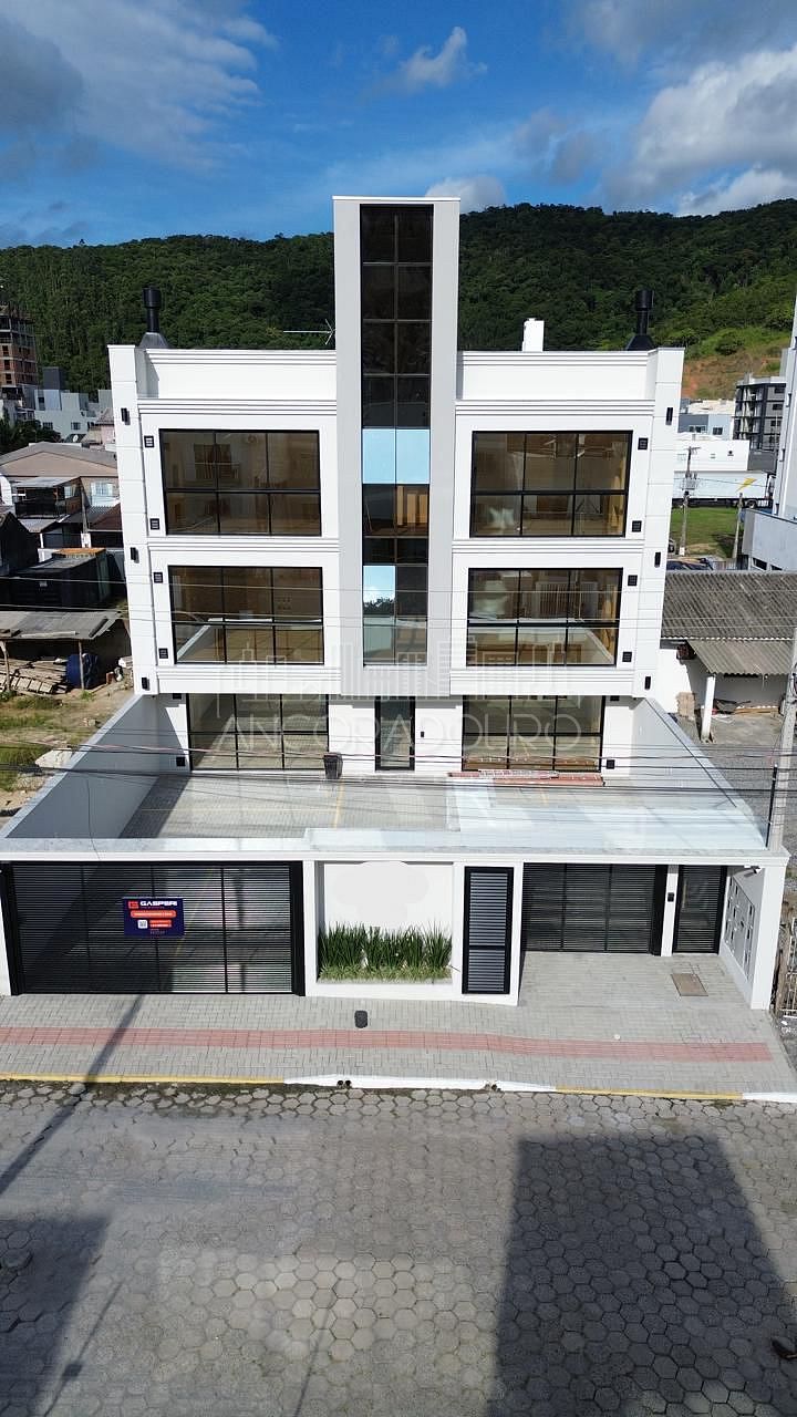 Apartamento, 2 quartos, 70 m² - Foto 1