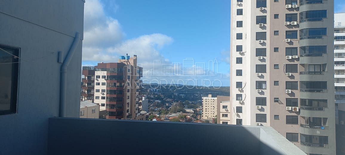 Cobertura, 3 quartos, 188 m² - Foto 2