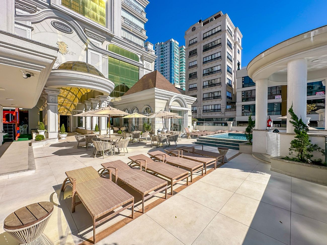 Apartamento, 4 quartos, 217 m² - Foto 12