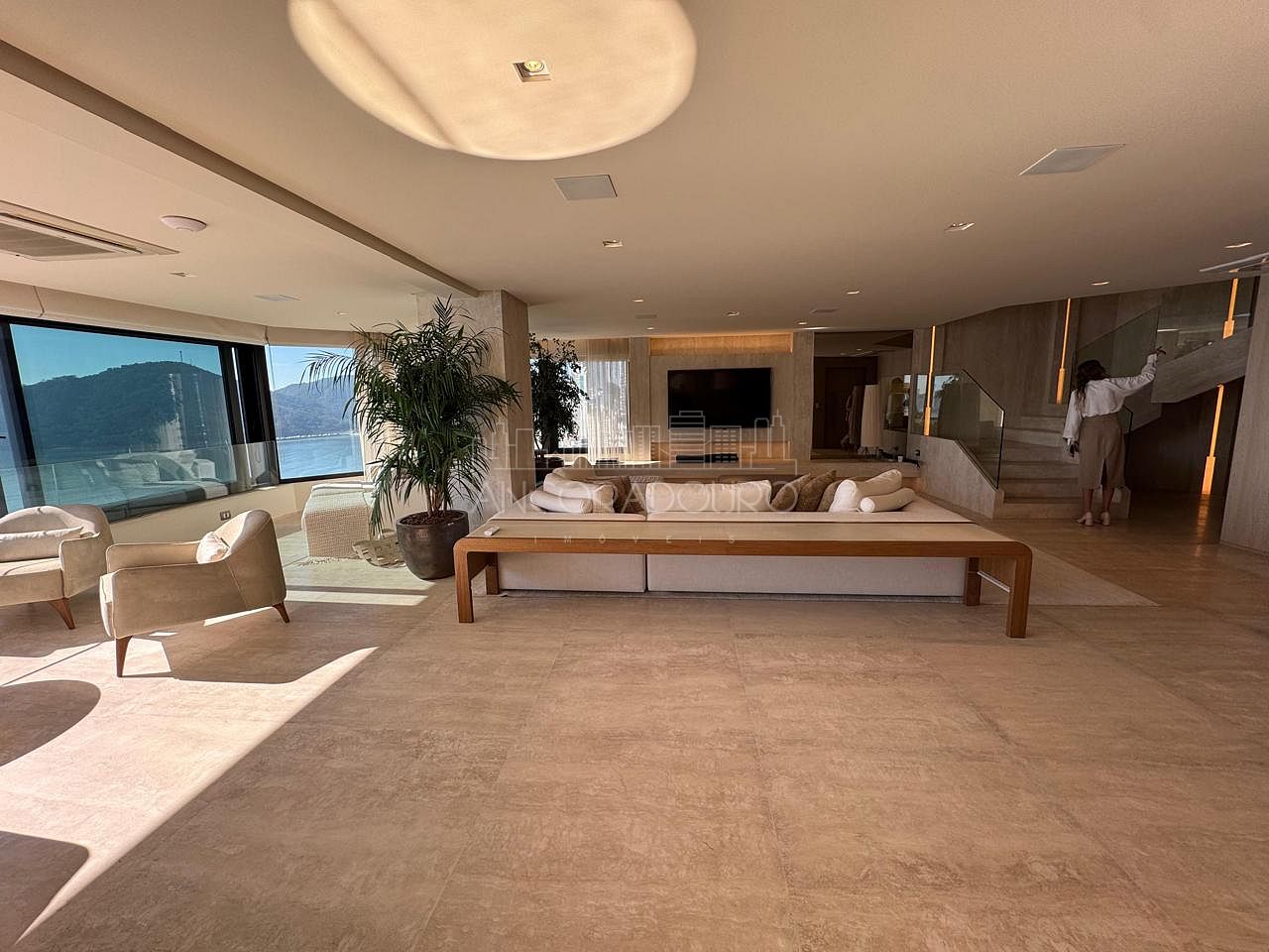 Cobertura, 4 quartos, 882 m² - Foto 3