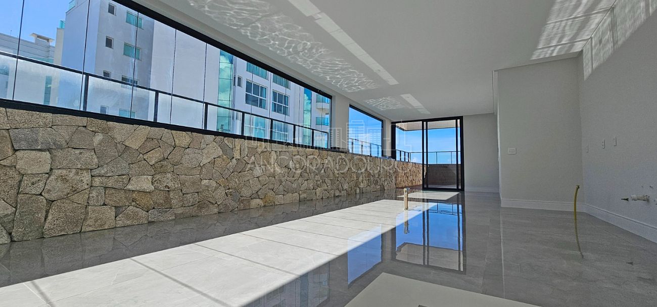 Cobertura, 4 quartos, 369 m² - Foto 2