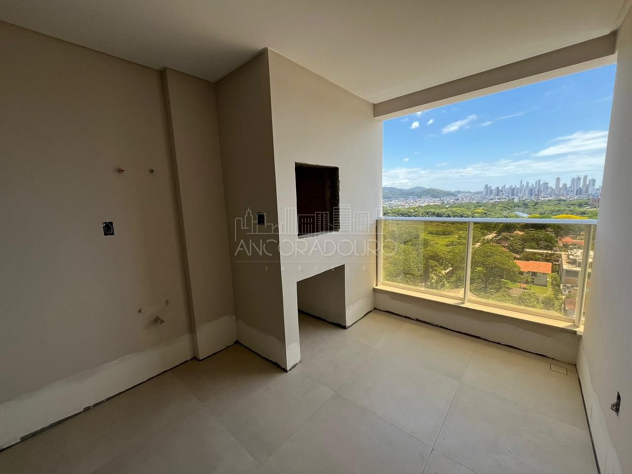 Apartamento, 3 quartos, 114 m² - Foto 1