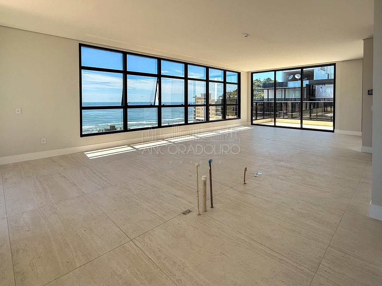 Cobertura, 4 quartos, 319 m² - Foto 2