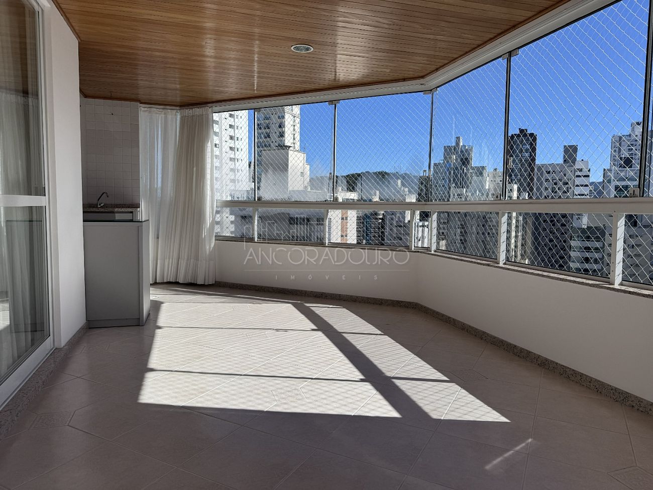 Apartamento, 3 quartos, 119 m² - Foto 1