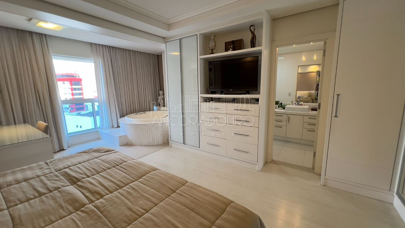 Apartamento, 3 quartos, 254 m² - Foto 11