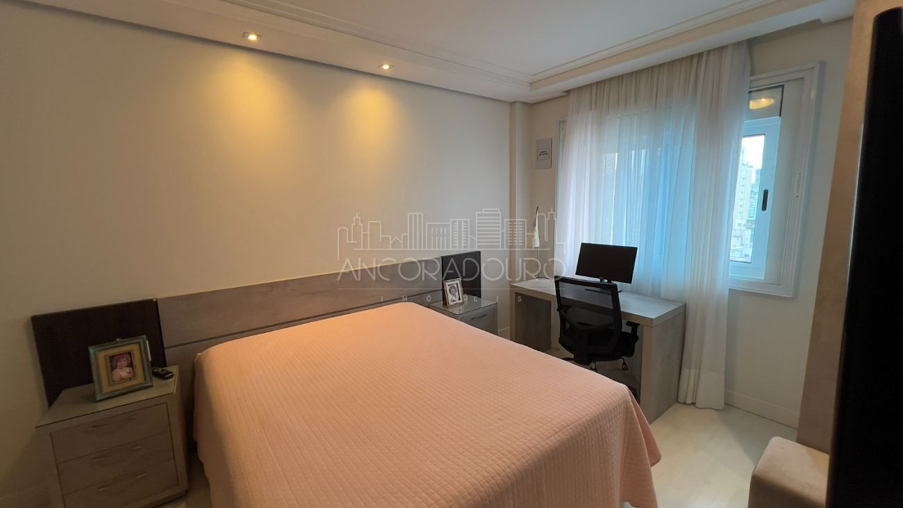 Apartamento, 3 quartos, 254 m² - Foto 17