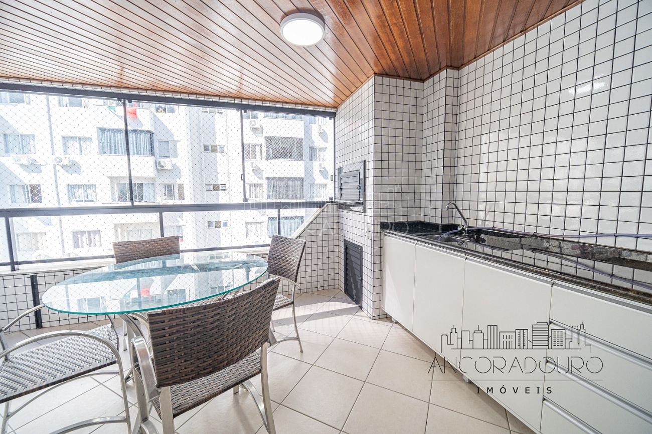 Apartamento, 3 quartos, 120 m² - Foto 1