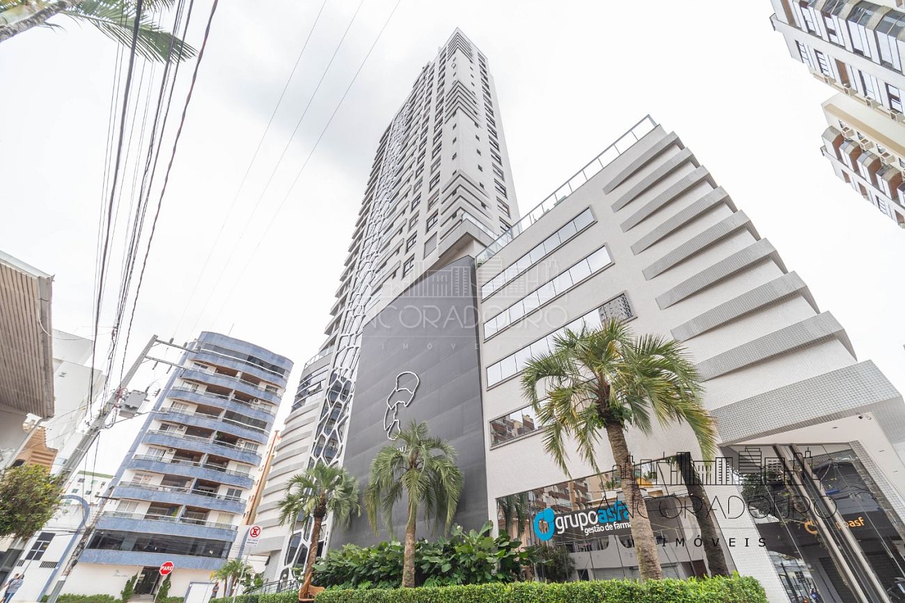 Apartamento, 4 quartos, 146 m² - Foto 2