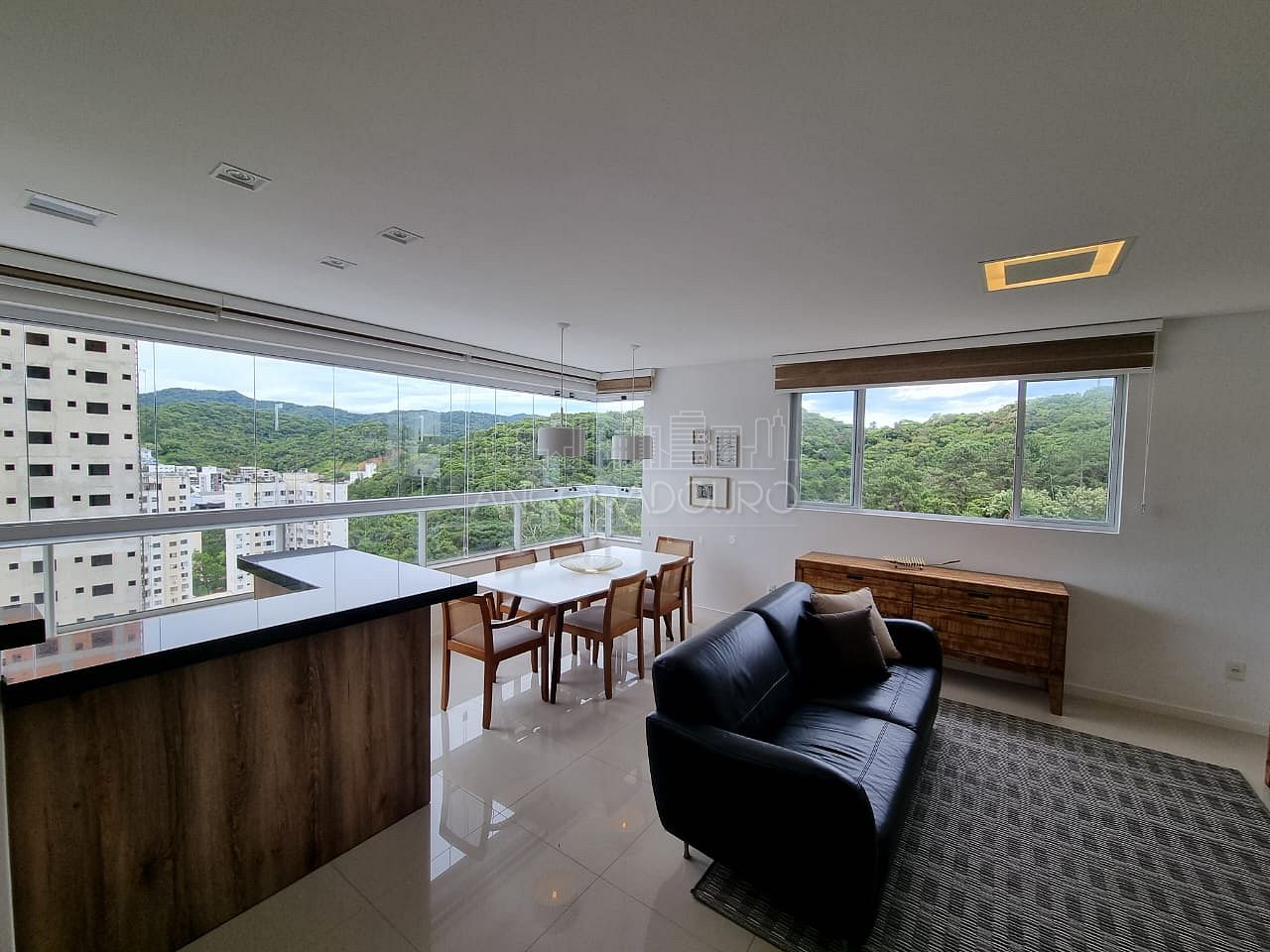 Apartamento, 2 quartos, 100 m² - Foto 1