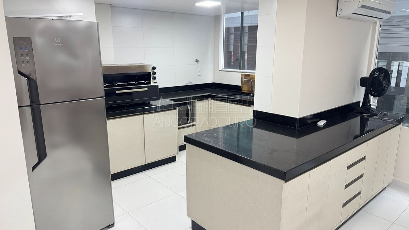 Apartamento, 2 quartos, 73 m² - Foto 2