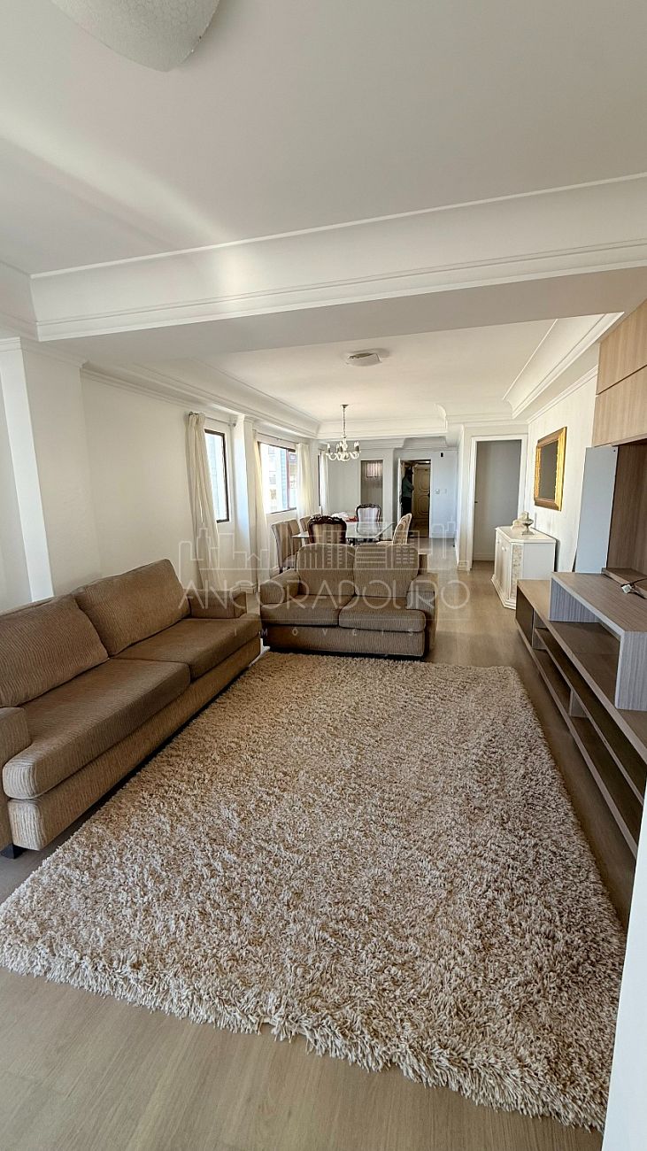 Apartamento, 3 quartos, 179 m² - Foto 10