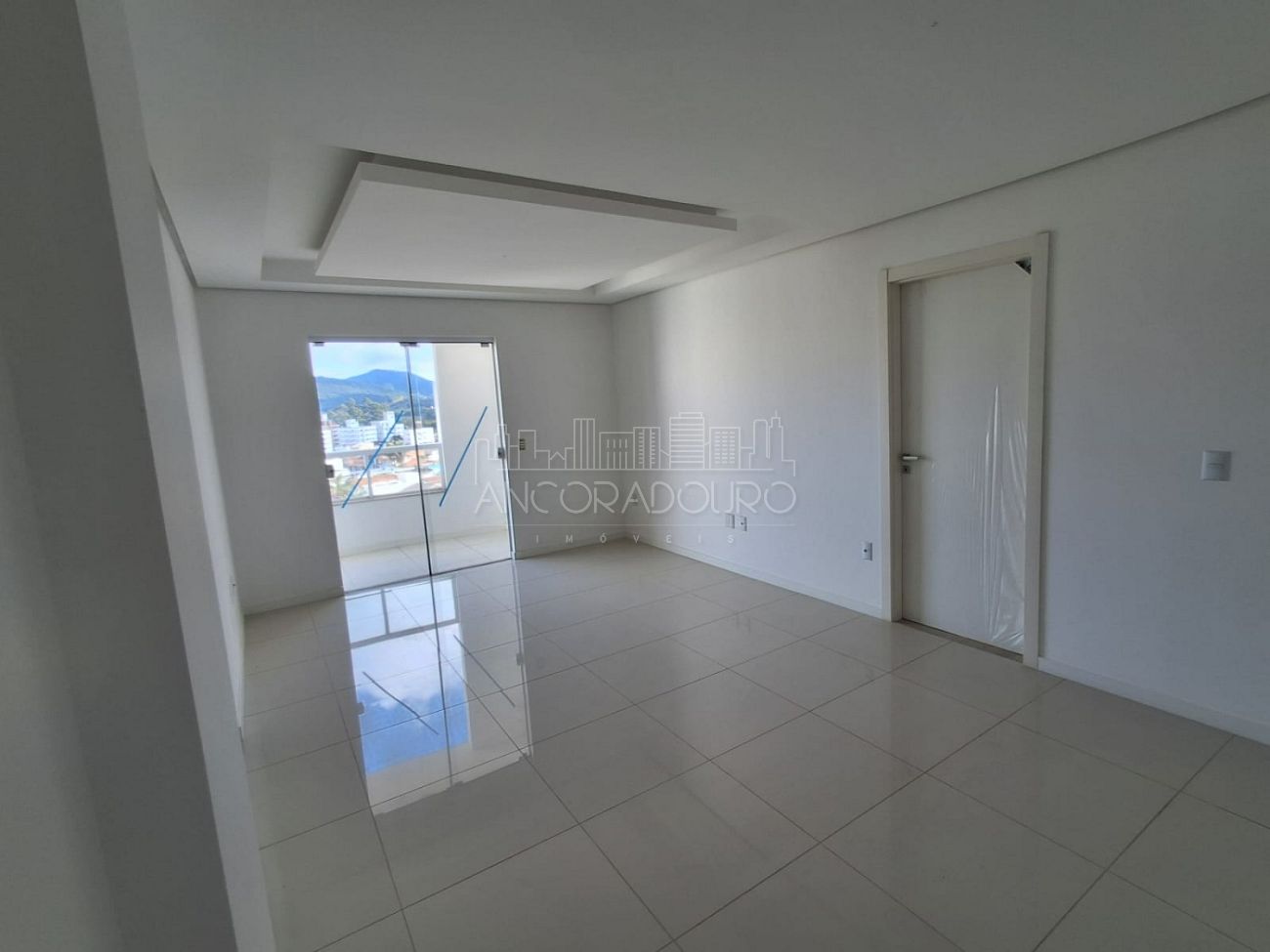 Apartamento, 2 quartos, 77 m² - Foto 2