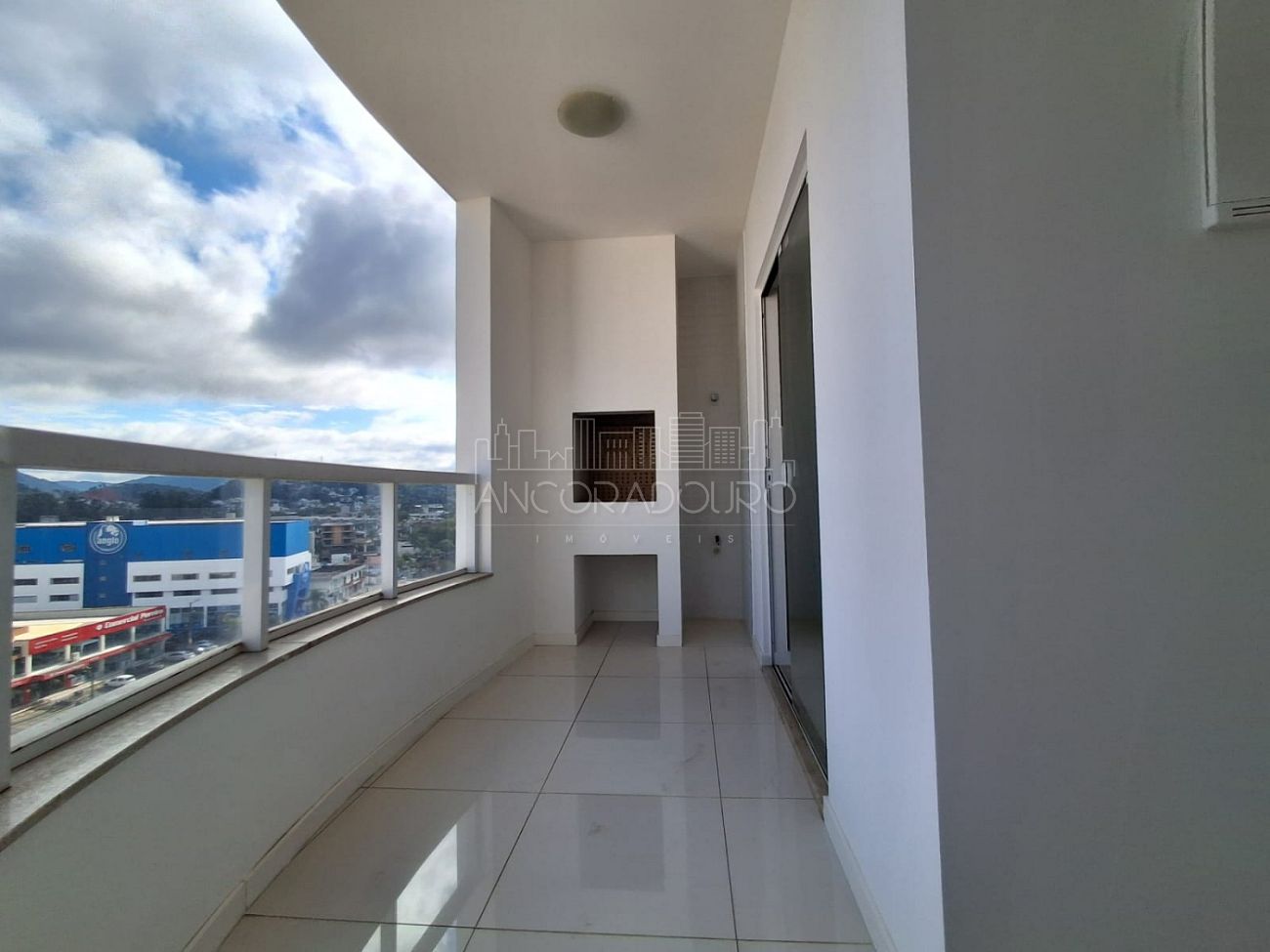 Apartamento, 2 quartos, 77 m² - Foto 1
