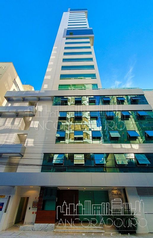 Apartamento, 3 quartos, 146 m² - Foto 1